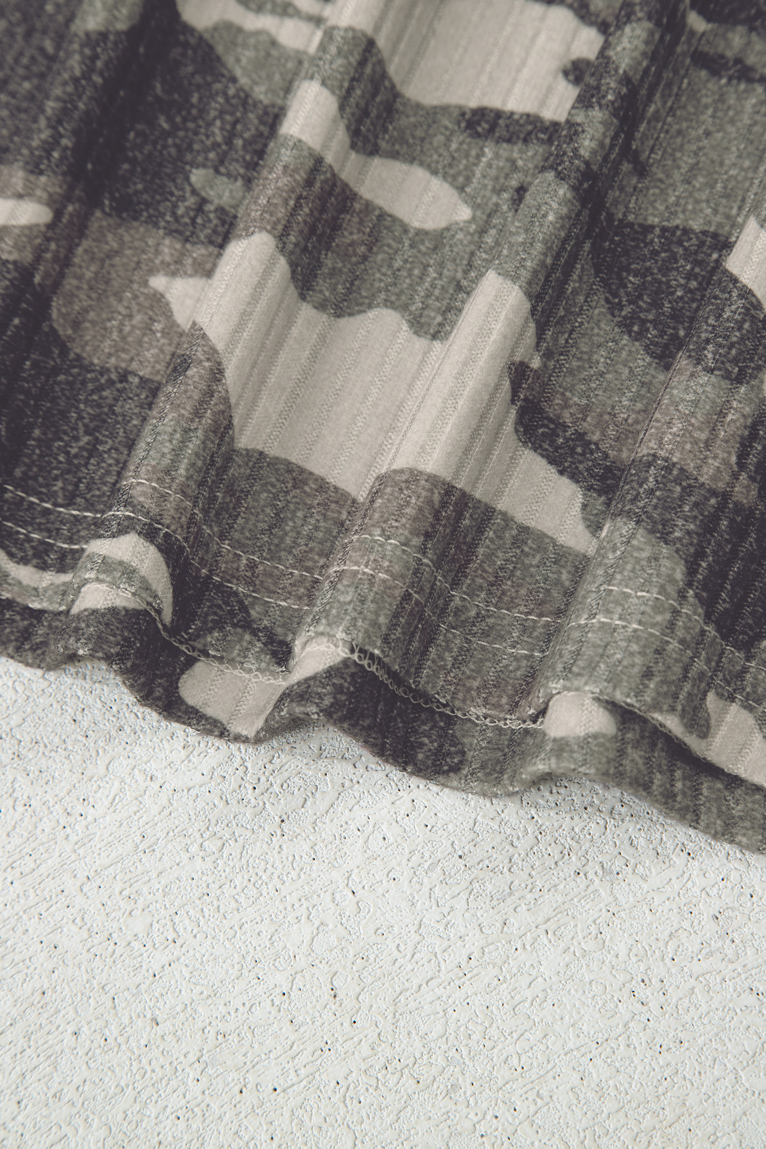 Gray Camouflage Print Ribbed Knit Round Neck Tank Top