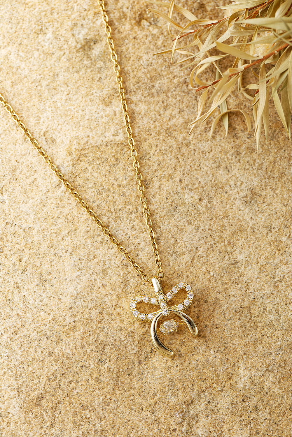 Gold Rhinestone Bow Knot Pendant Plated Alloy Necklace
