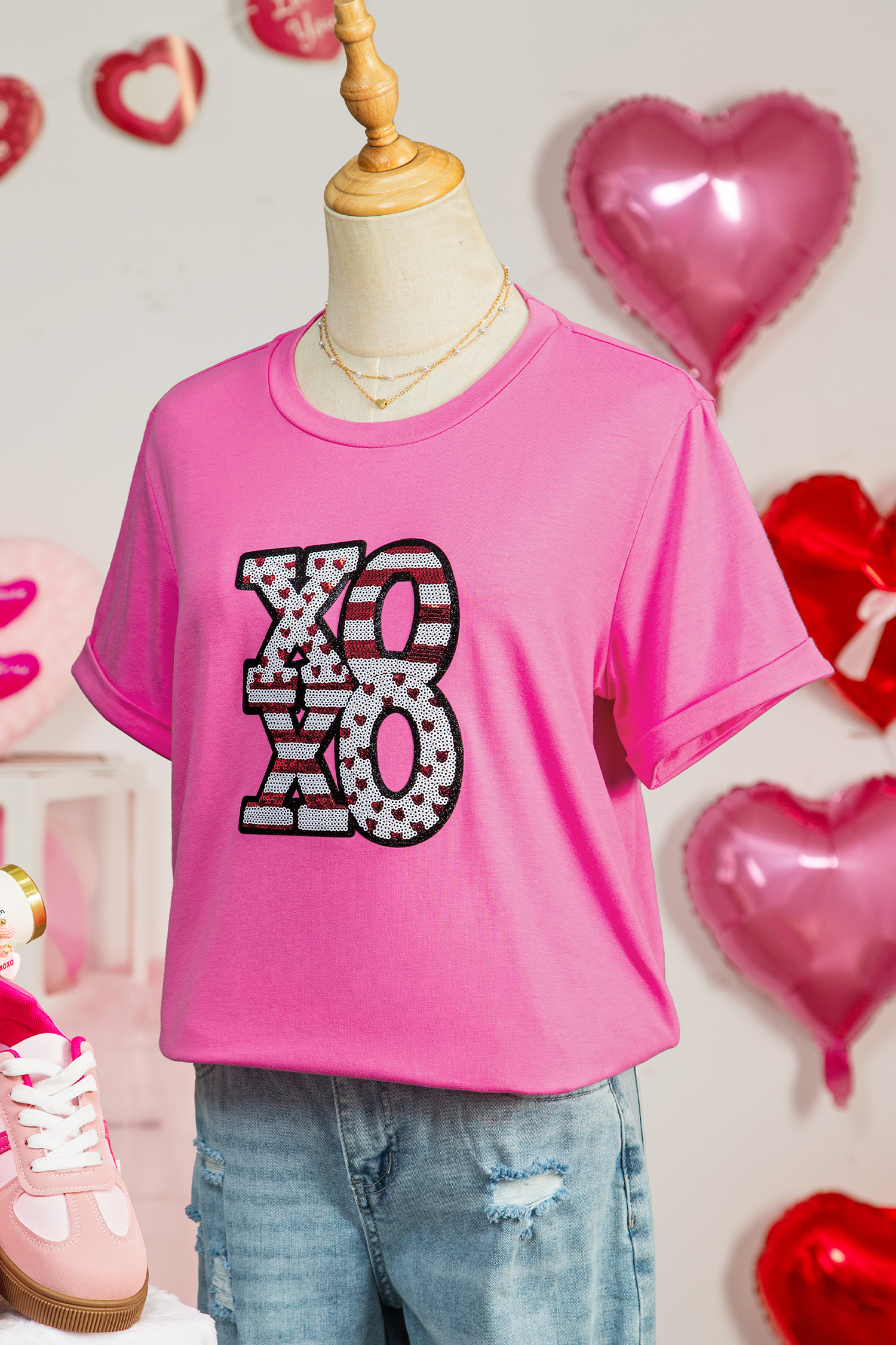Sachet Pink Sequined XOXO Graphic Valentine T Shirt