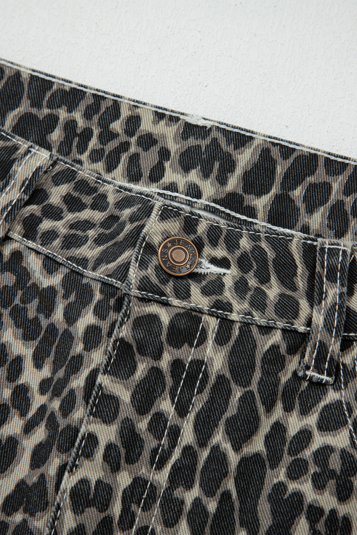 Black Leopard Print High Waist Barrel Jeans