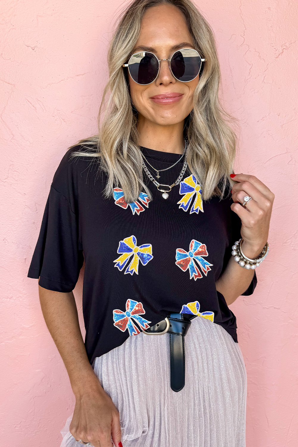 Black Cheerful Sequin Bow Patched Game Day T Shirt