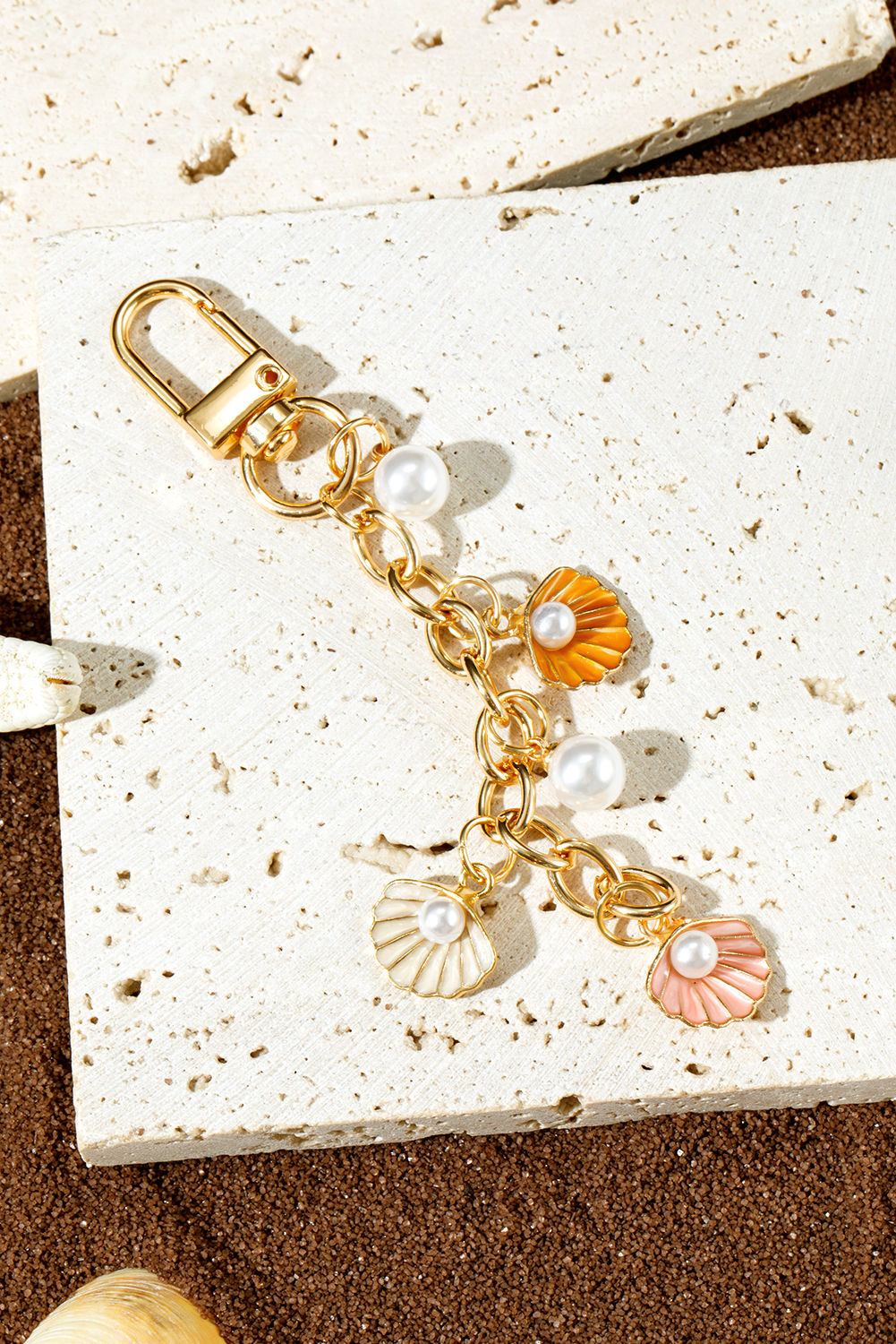 Gold Vacation Shell Pearl Chaining Keychain