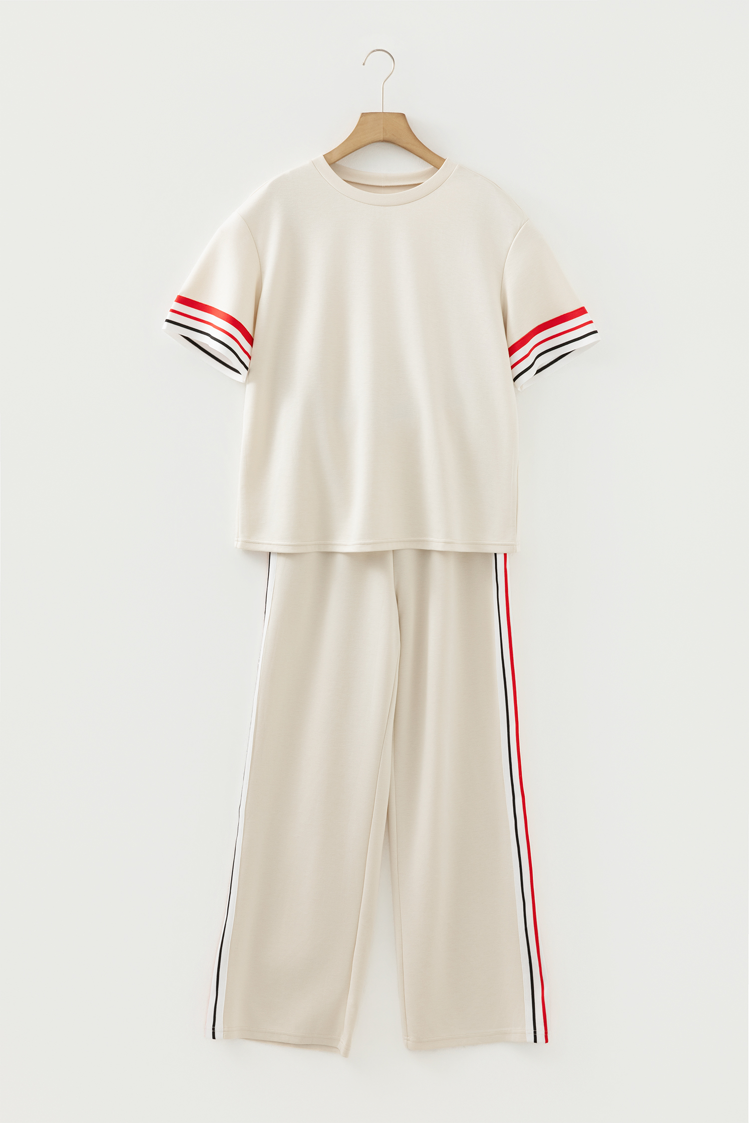 Jet Stream Contrast Striped Trim Crewneck T Shirt Loose Straight Pants Set