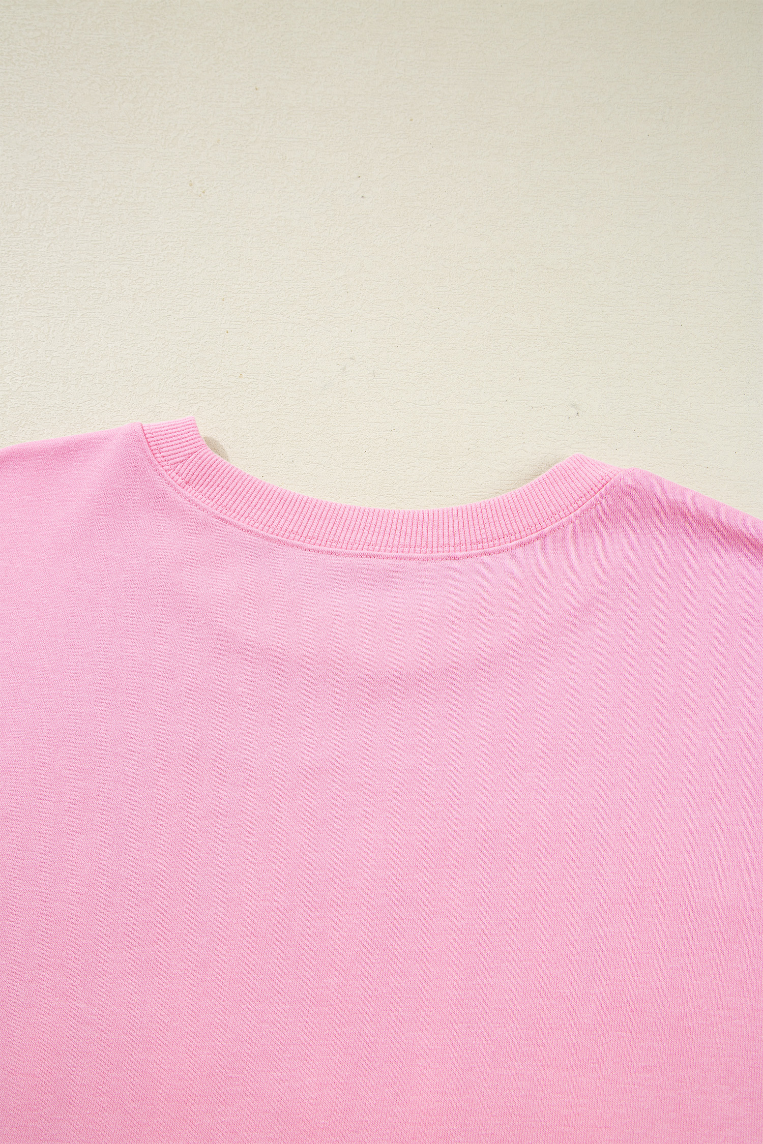 White Bow Sequin XOXO Letter Graphic Exposed Seam Baggy Sweatshirt