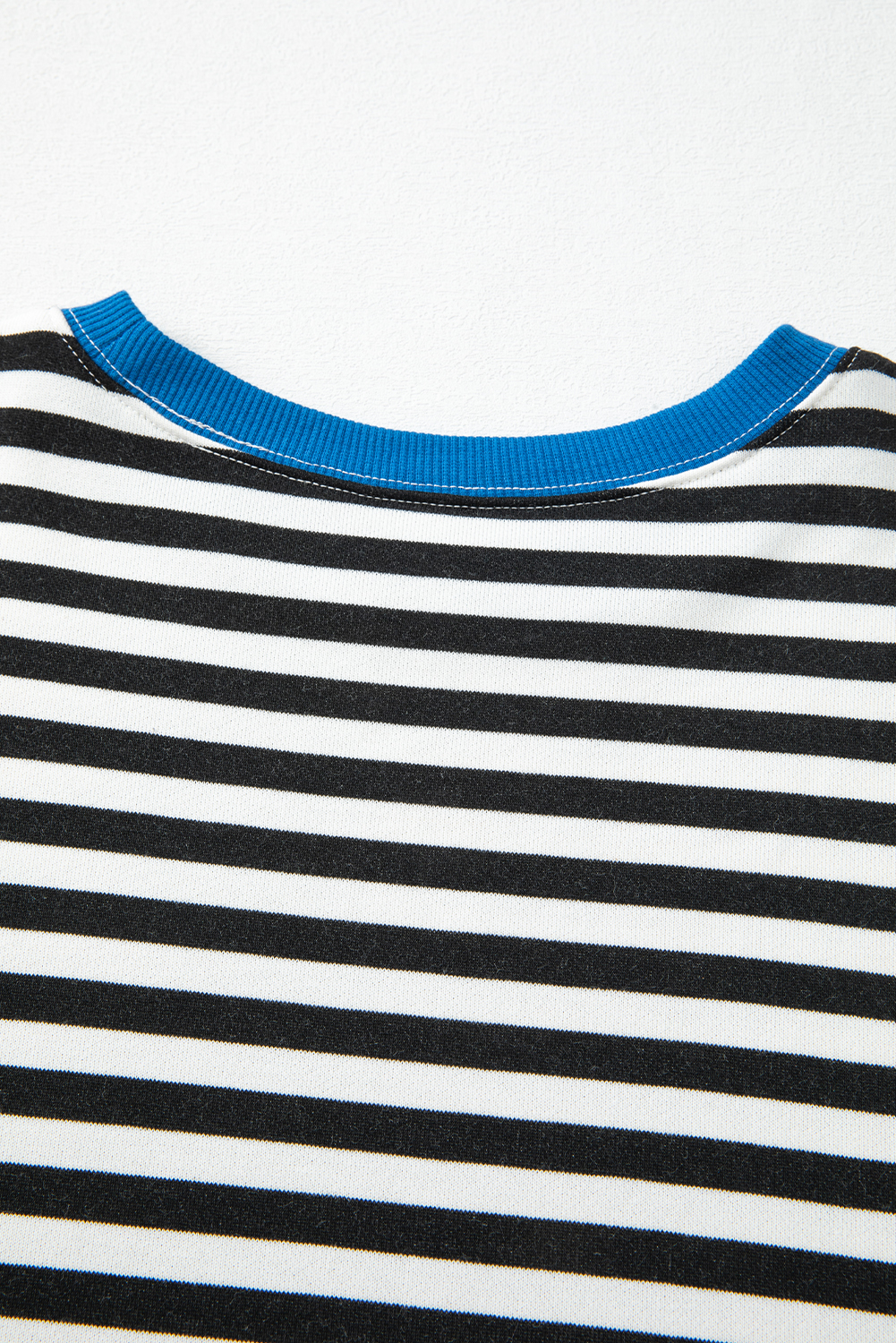 Red Stripe Contrast Ribbed Trim Crossed Stitch Drop Shoulder Sweatshirt