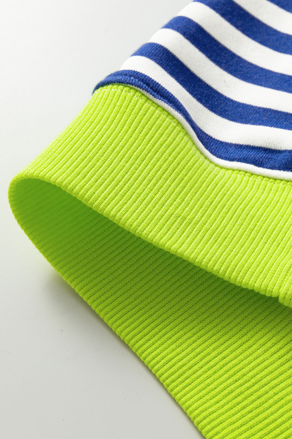 Red Stripe Contrast Ribbed Trim Crossed Stitch Drop Shoulder Sweatshirt