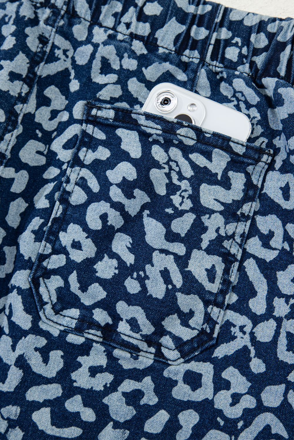 Khaki Leopard Printed Drawstring Elastic Waistband Pocketed Wide Leg Jeans