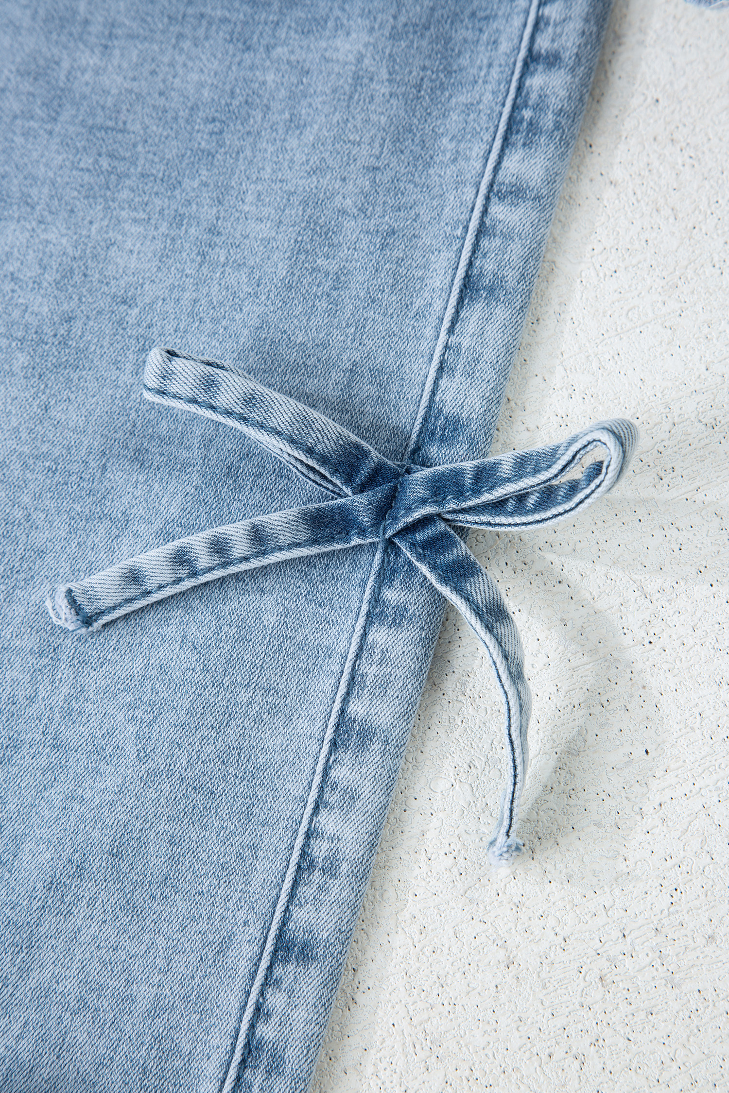 White Bow Knot Side Detail Straight Leg Loose Jeans