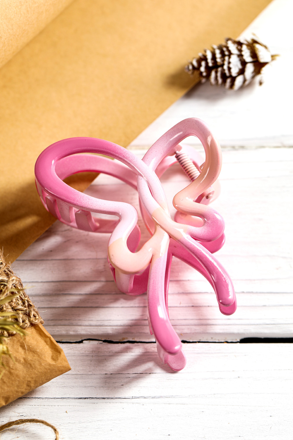 Bonbon Butterfly Shape Glossy Hair Claw Clip