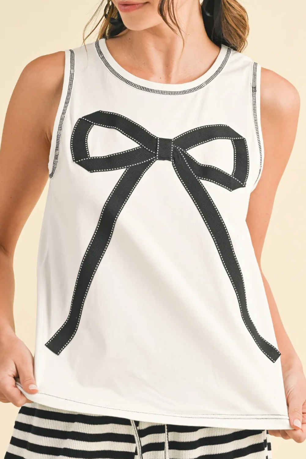 White Sweet Bow Stitching Trim Sleeveless Top