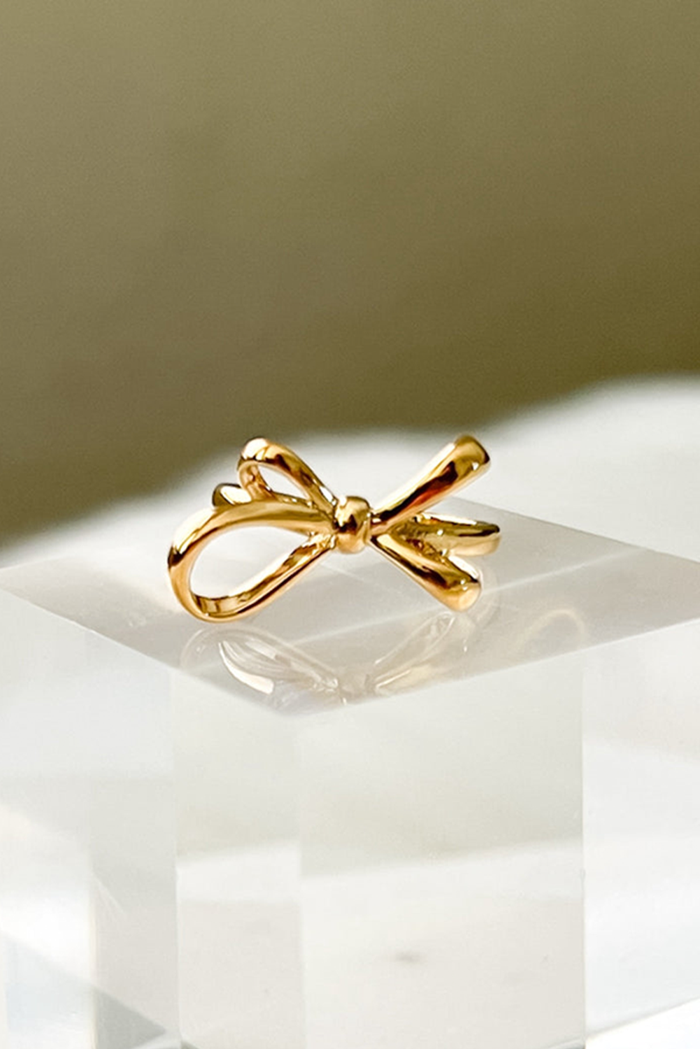 Gold Plated Alloy Half Open Bow Ring