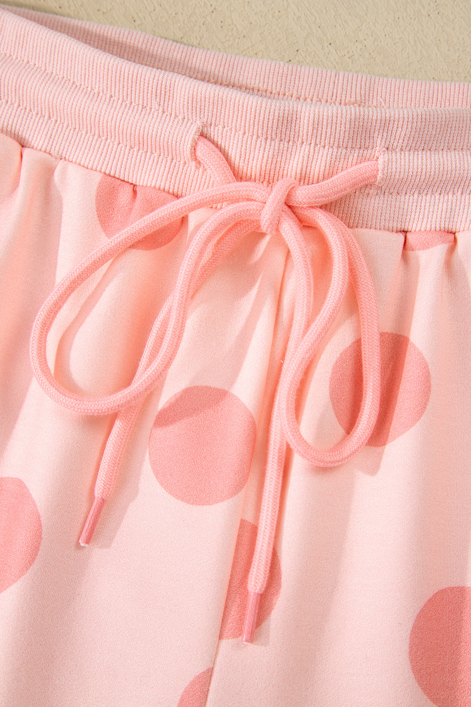 Beige Polka Dot Print Drop Shoulder Pullover Drawstring Jogger Pant Set