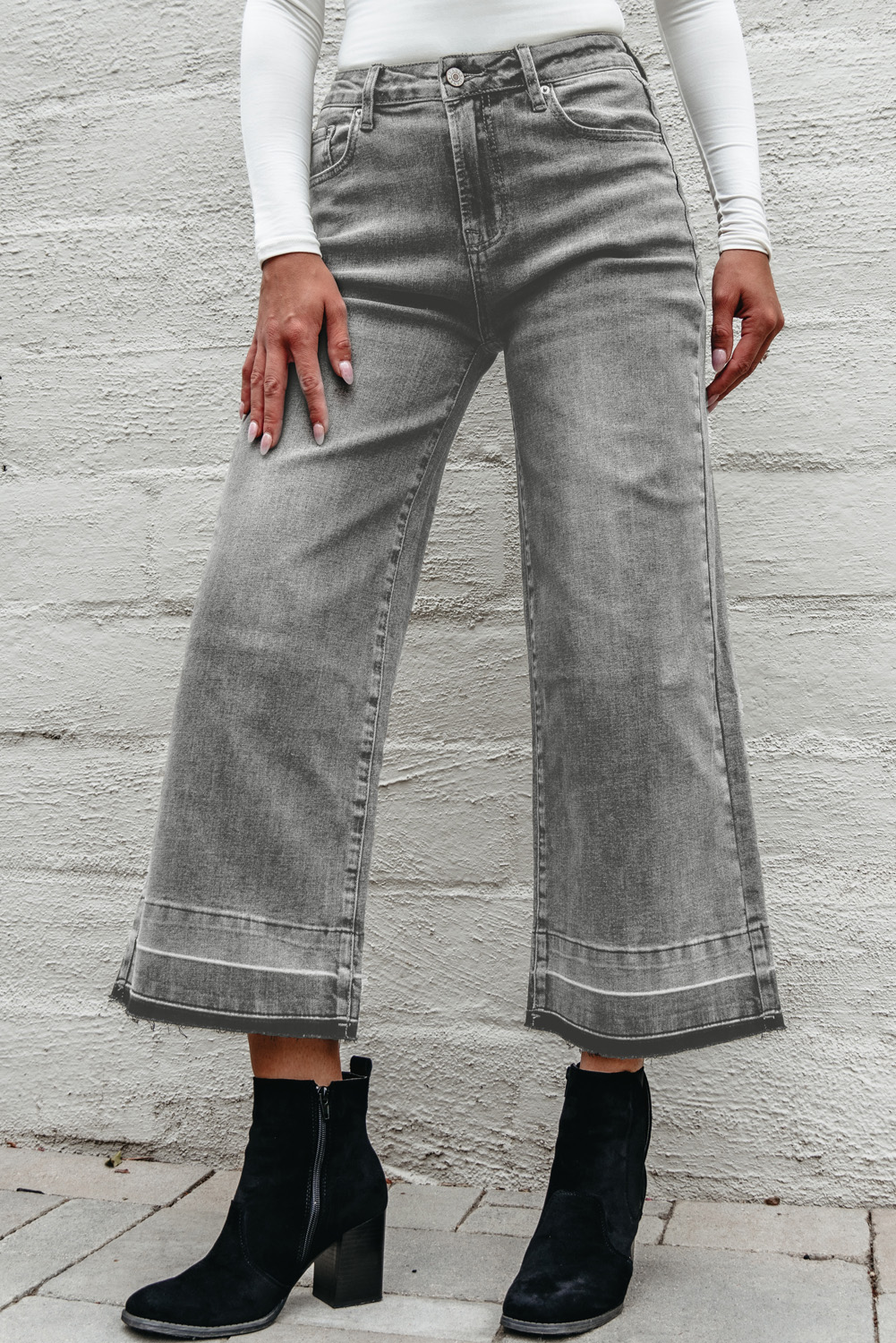 Gray Raw Hem Straight Leg Loose High Waist Jeans