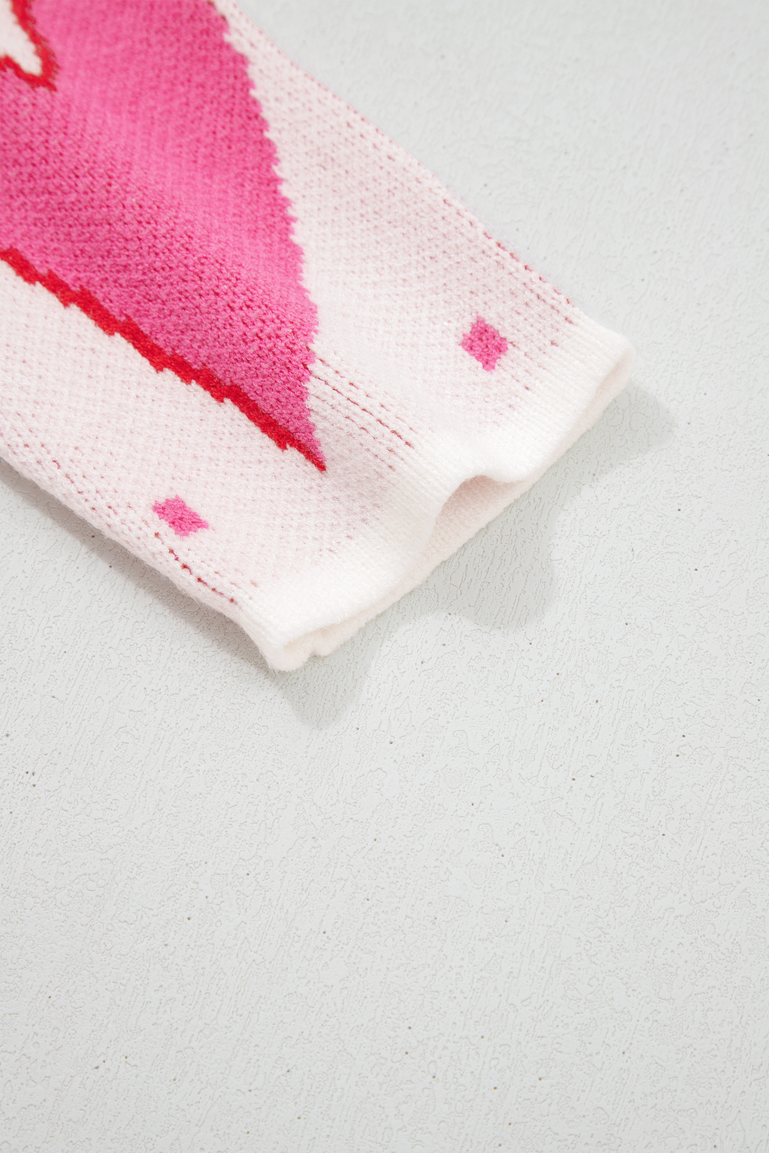 White Splendid Heart Print Valentines Day Sweater