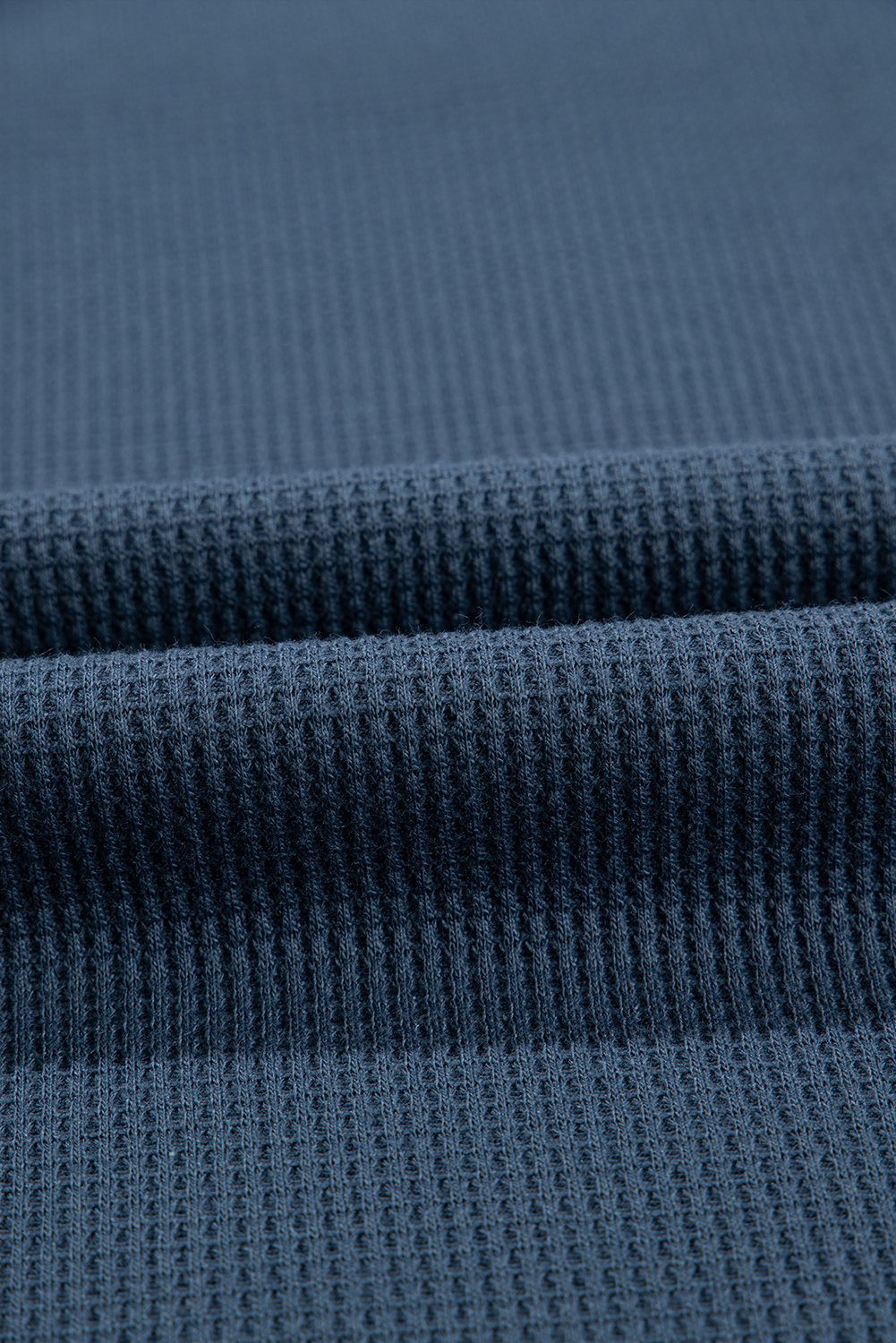 White Exposed Seam Half Sleeve Knitted V Neck Textured Top