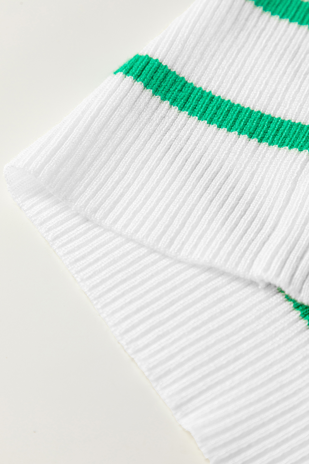 Black white Scalloped Trim U Neck Striped Ribbed Slim Sweater