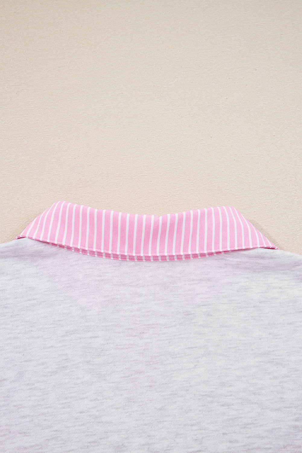 Light Grey 2pcs Contrasted Trim Frilled Collar Drop Shoulder Pullover Drawstring Pant Set