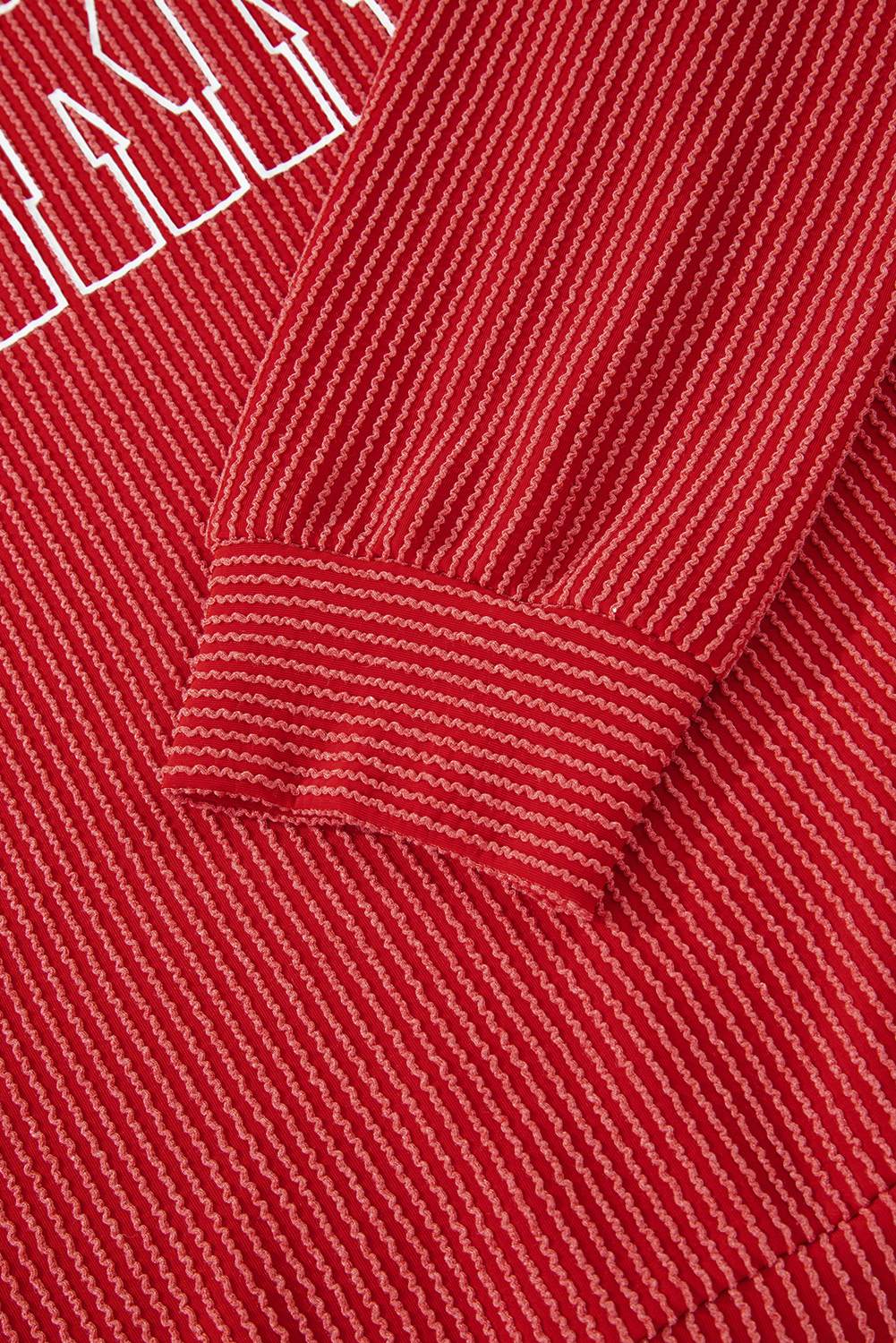 Evergreen Twisted Rib Outlined Merry Letter Graphic Loose Long Sleeve Top