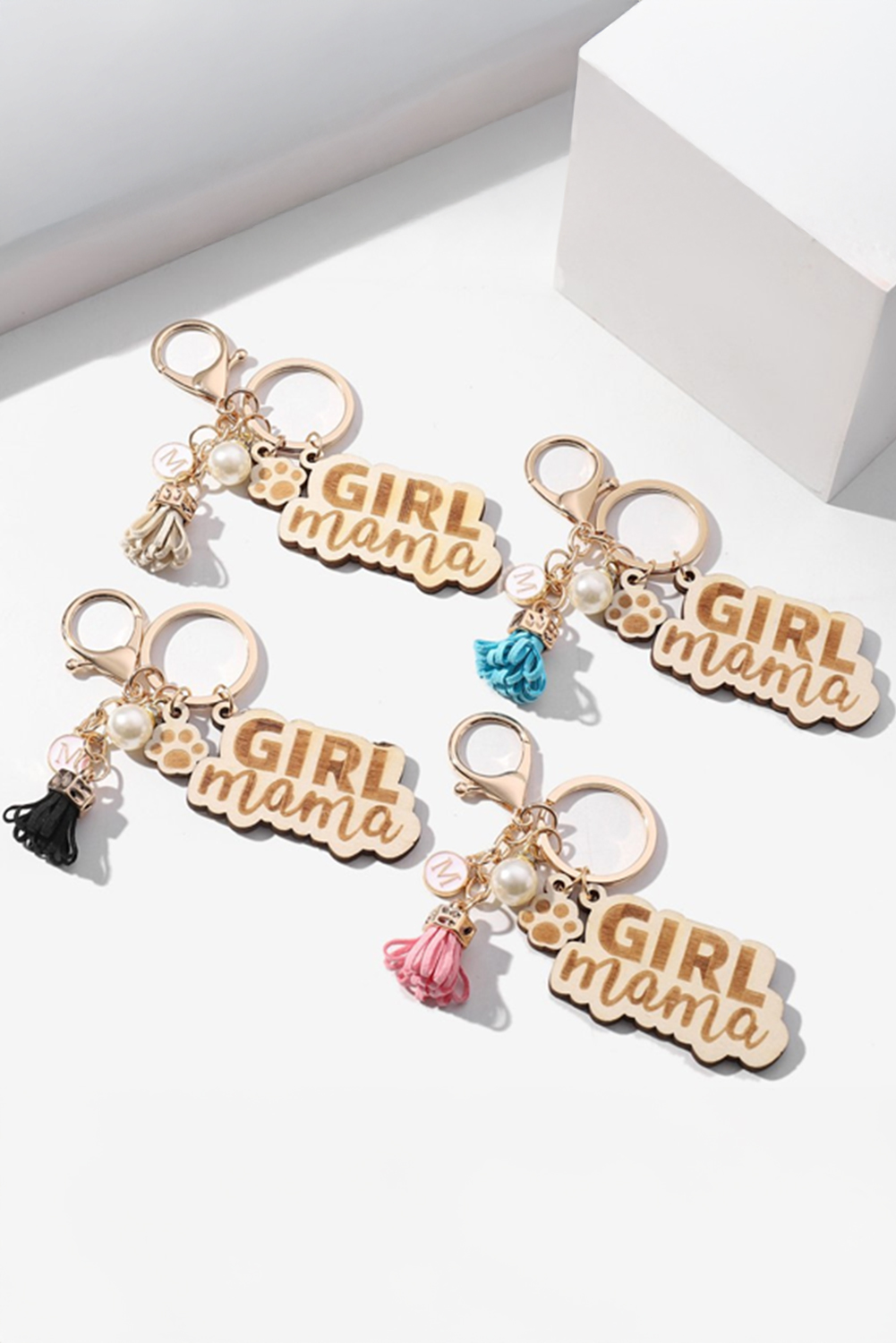 Pink Girl Mama Dog Claw Pearl Tassel Keychain