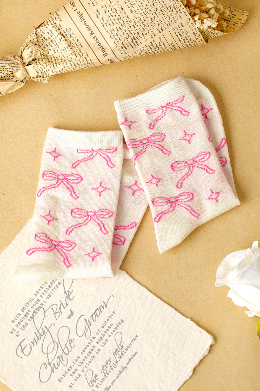 Pink Sweet Bowknot Print Mid Calf Socks