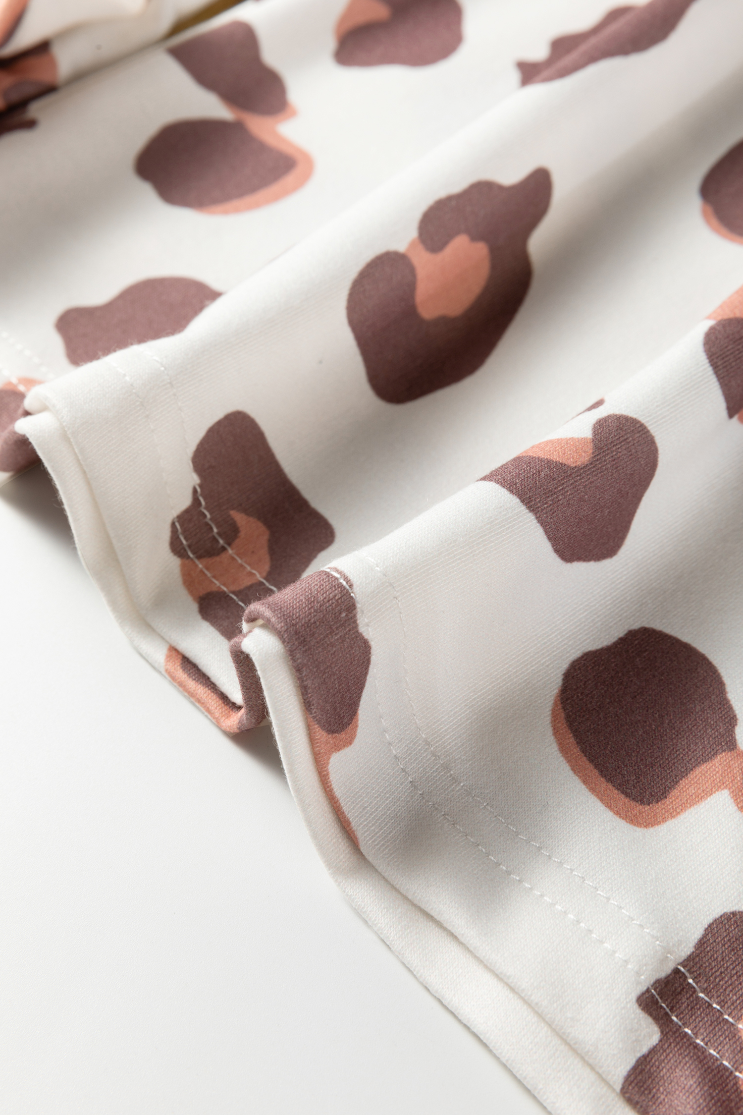 Beige Drawstring Leopard Print Patch Pocket Loose Pants