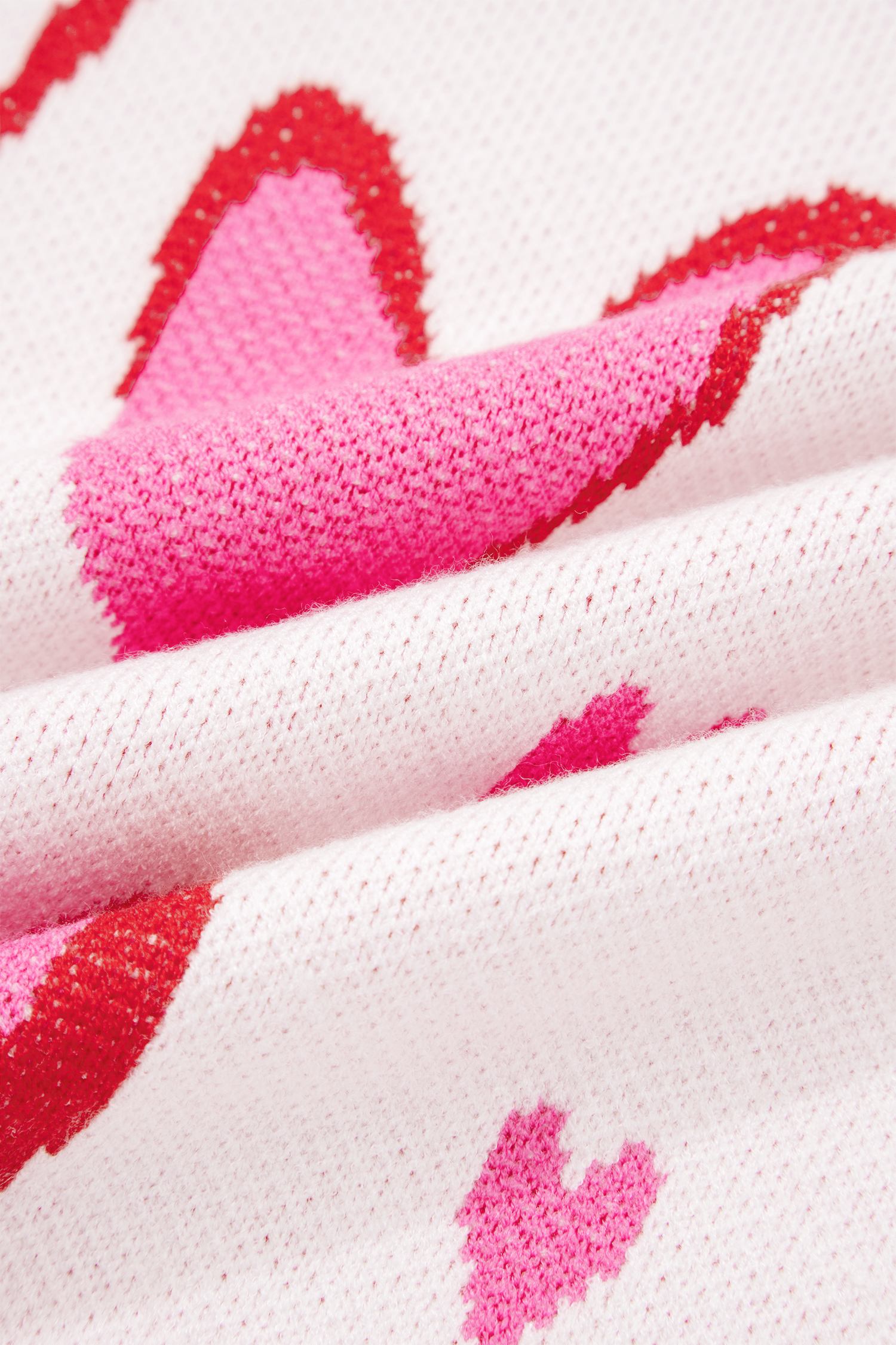 White Splendid Heart Print Valentines Day Sweater