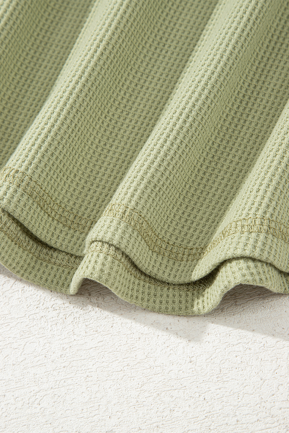 White Exposed Seam Half Sleeve Knitted V Neck Textured Top