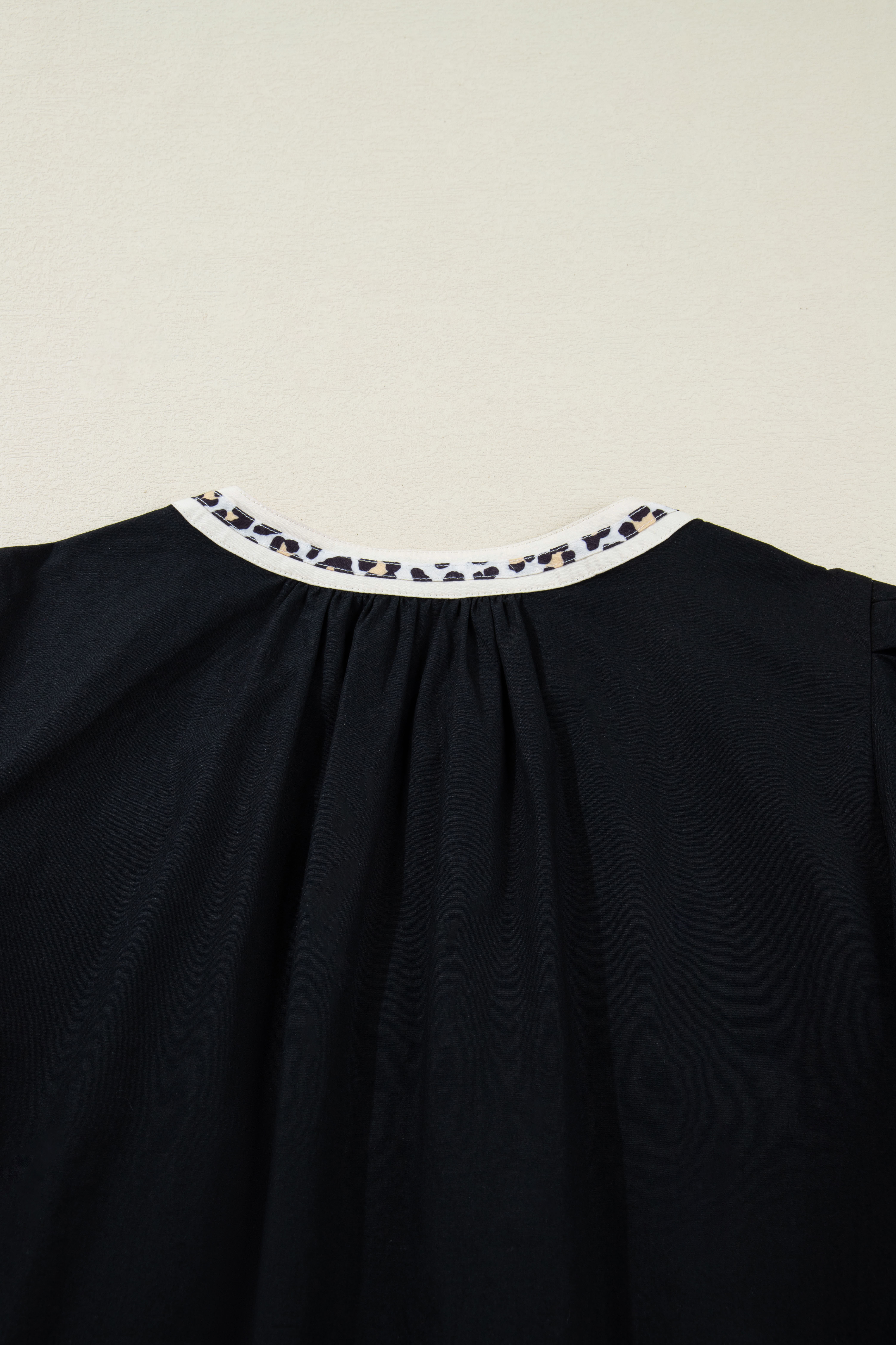 Buckskin Contrast Leopard Trim Split Neck Puff Sleeve Blouse