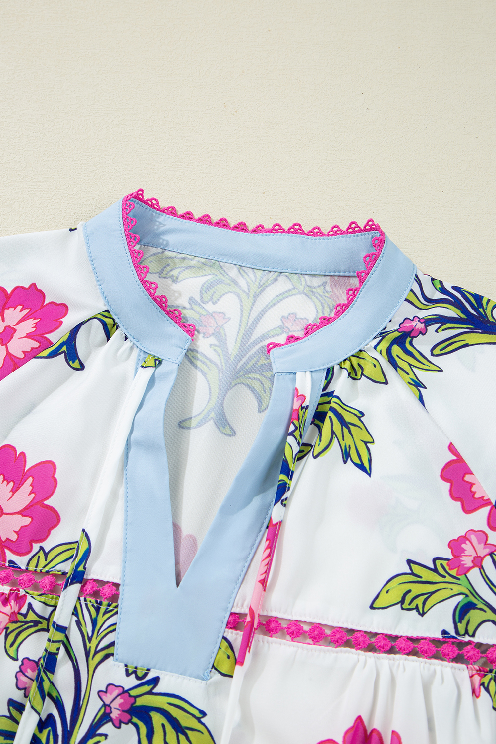 Rose Vintage Floral Print Contrast Notched V Neck Plus Size Summer Blouse