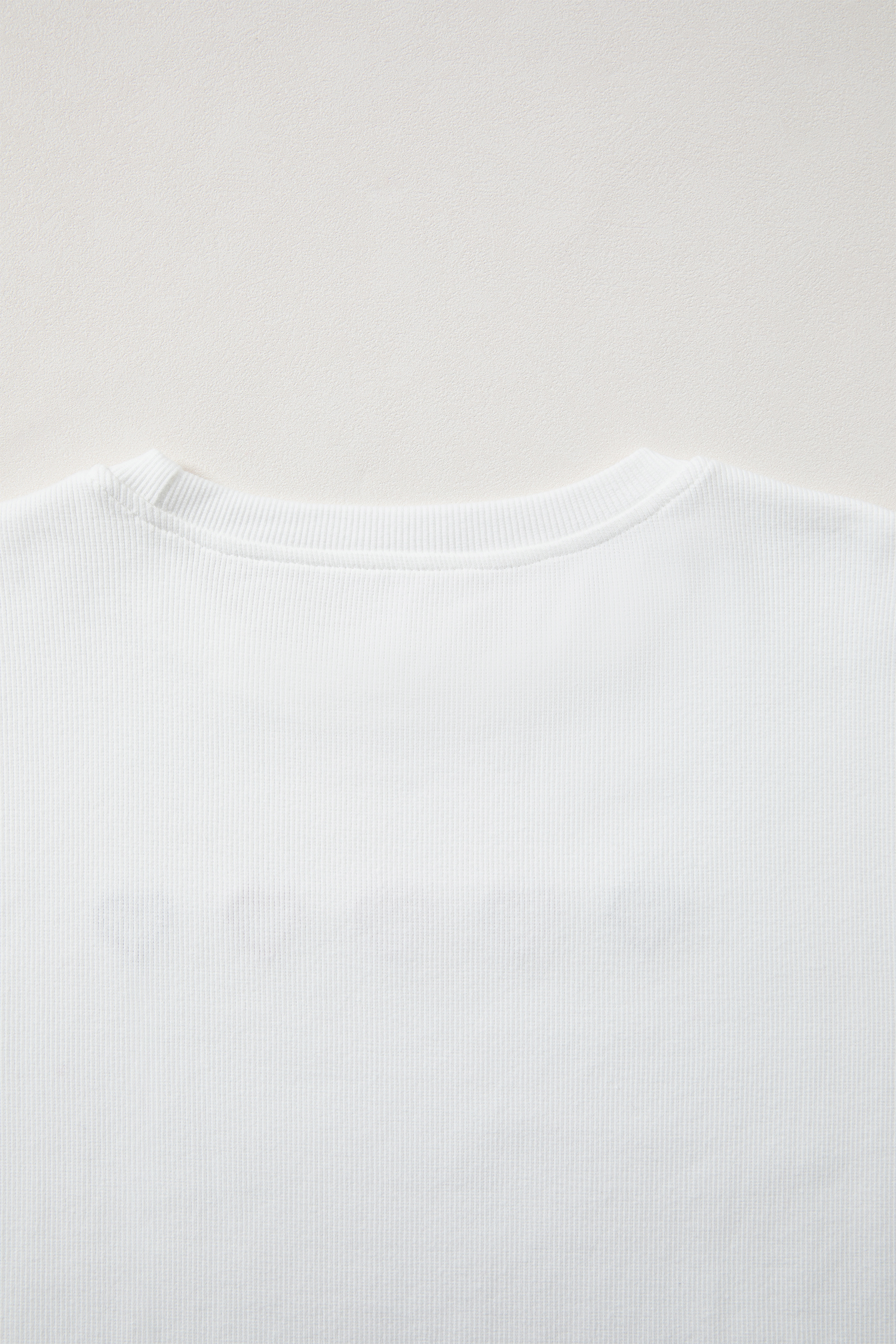 White 3d Ribbed XOXO Heart Embroidered Drop Shoulder Sweatshirt