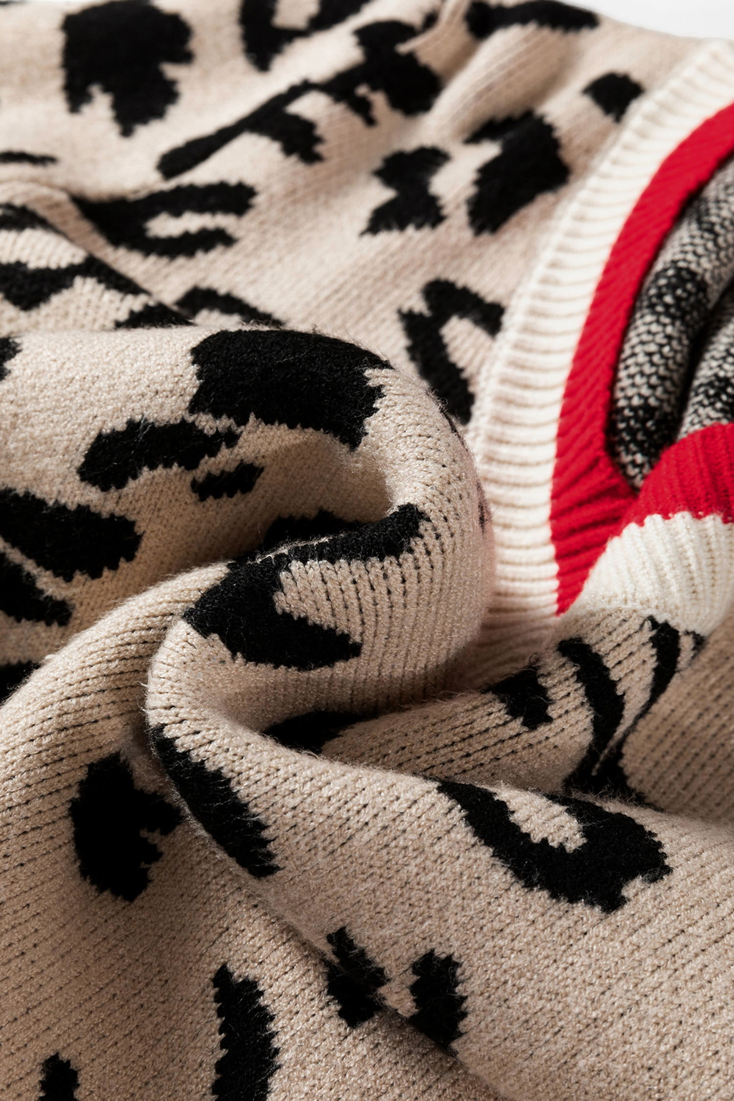 Khaki Leopard Pattern V-Neck Contrast Rib Knitted Sweater