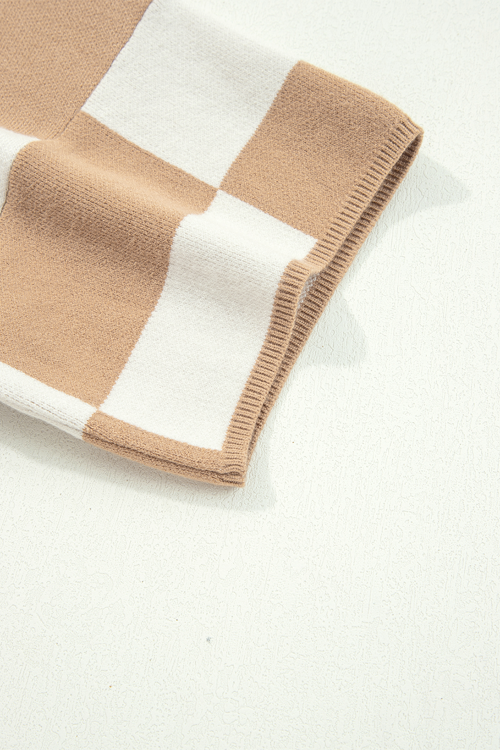 Black Checkered Pattern Loose Drop Shoulder Half Sleeve Sweater