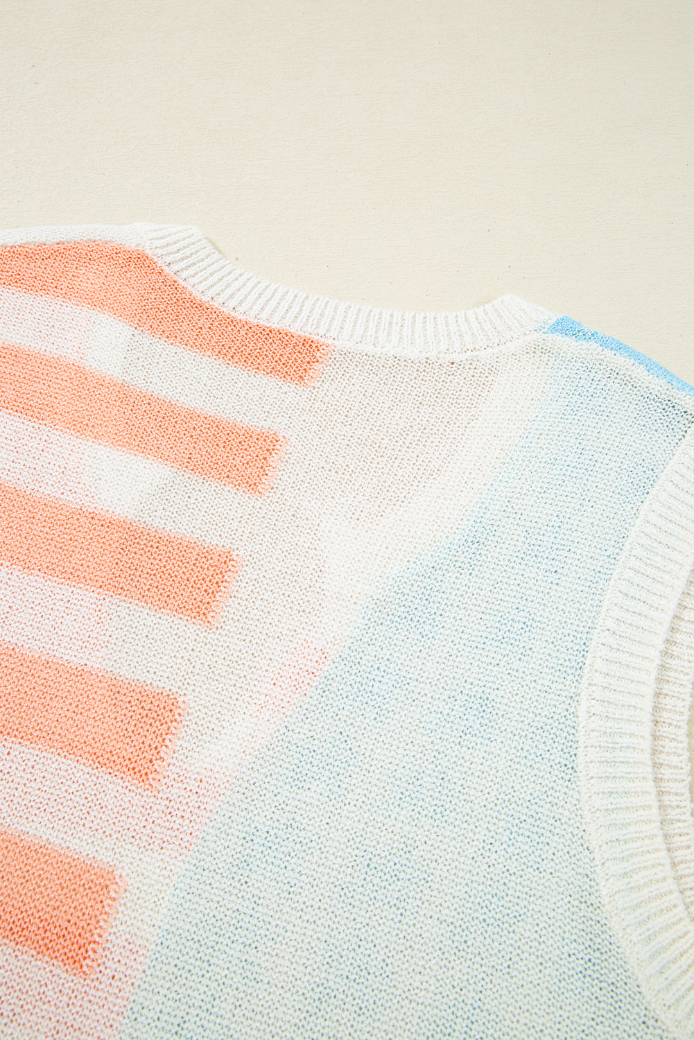 Beige USA Flag Notched Neckline Loose Sweater Vest