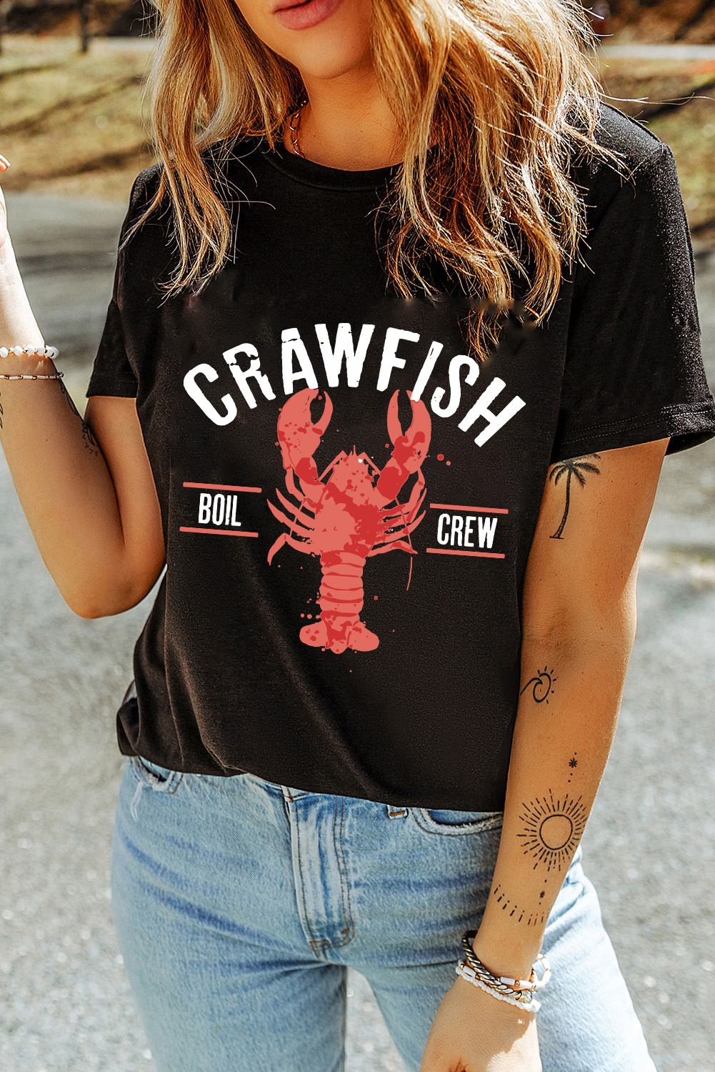 Black CRAWFISH BOIL CREW Distressed Letter Graphic T Shirt