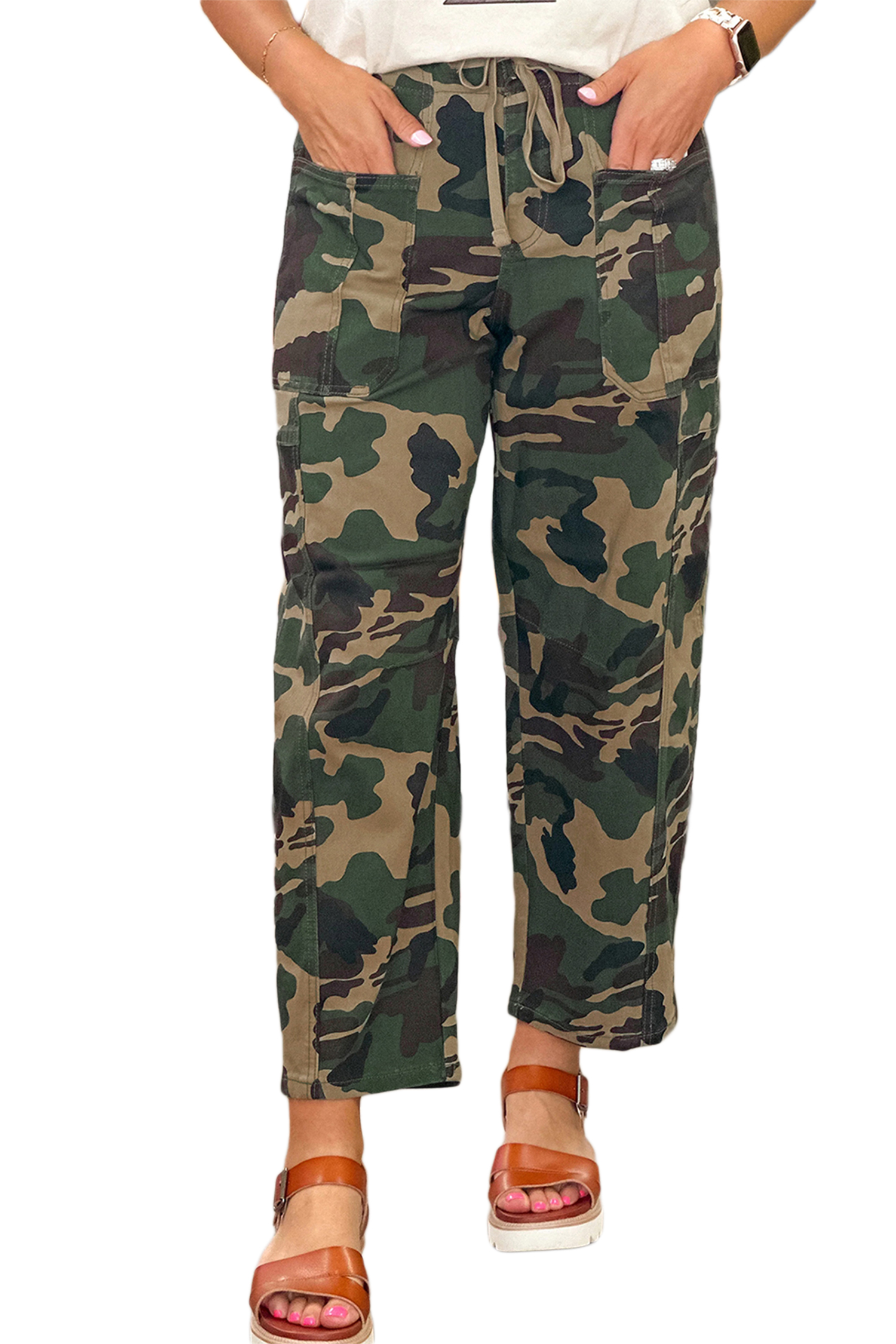 Green Camouflage Print Drawstring Patch Pocket Barrel Jeans