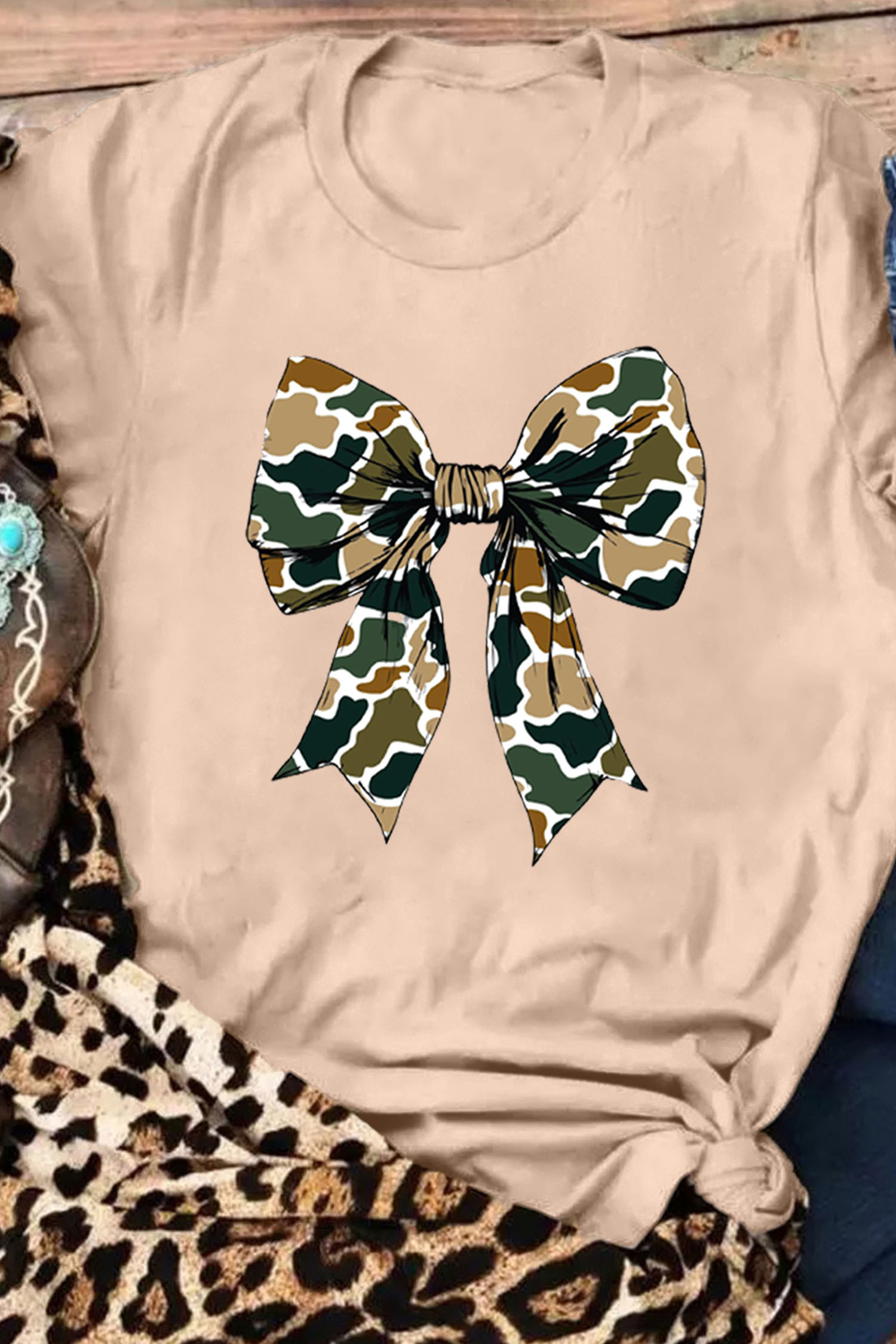 Khaki Camouflage Big Bow Print Womens Casual Tee