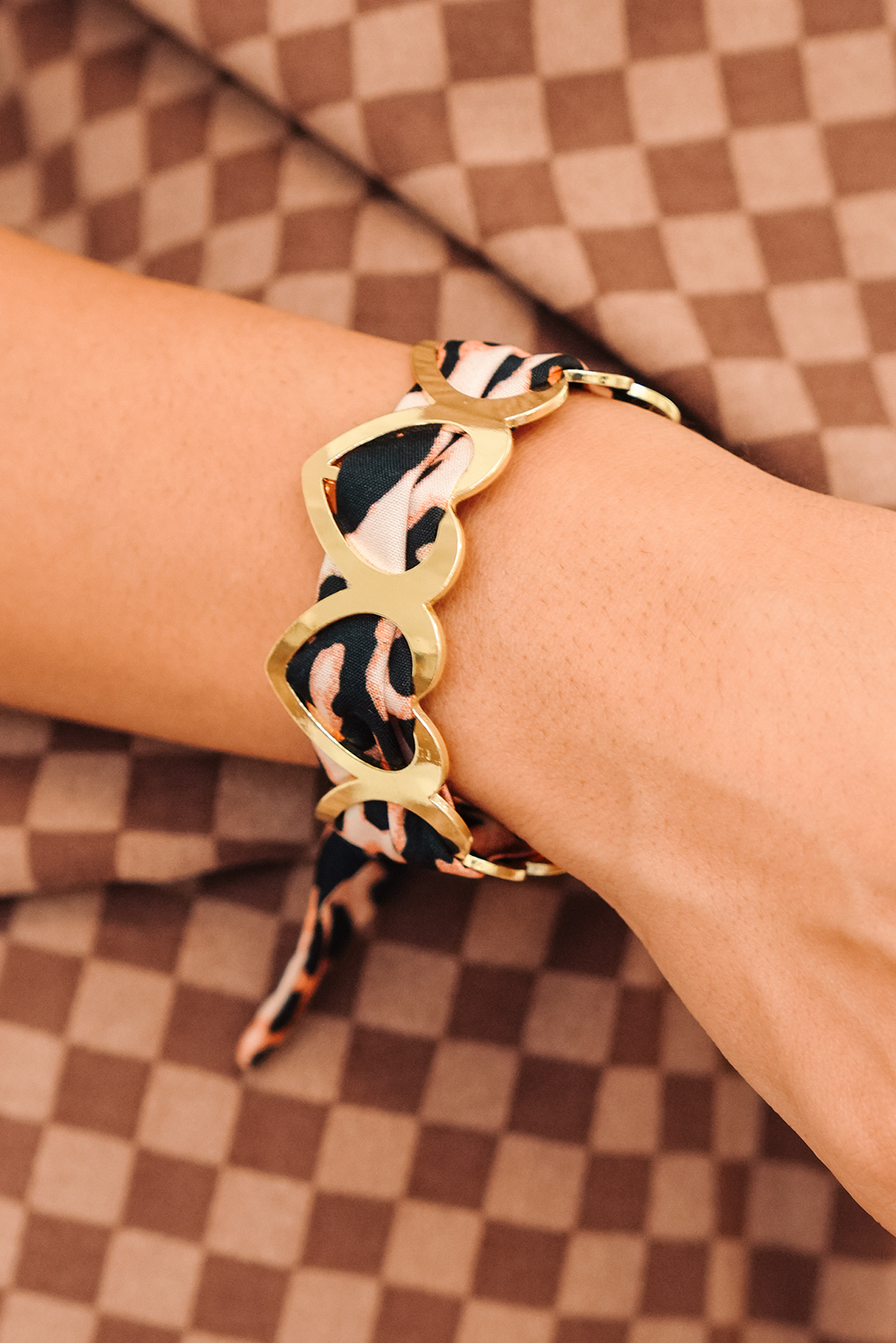 Camel Leopard Ribbon Twine Around Gold Plated Heart Bracelet