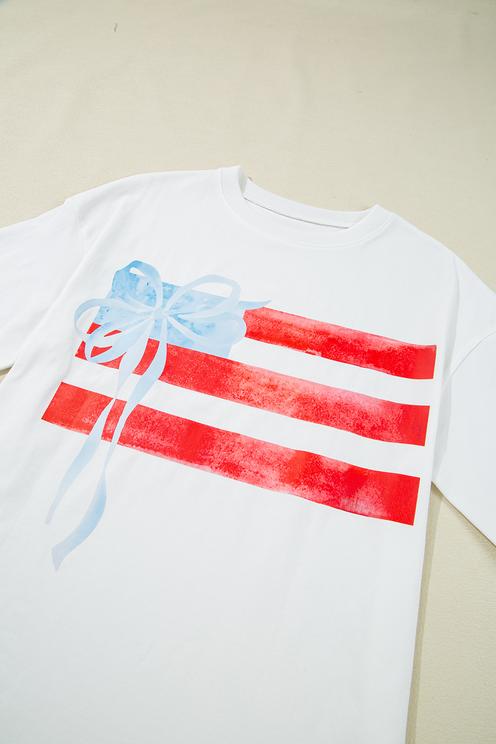 Myosotis Flag Bow Graphic Crewneck Tee