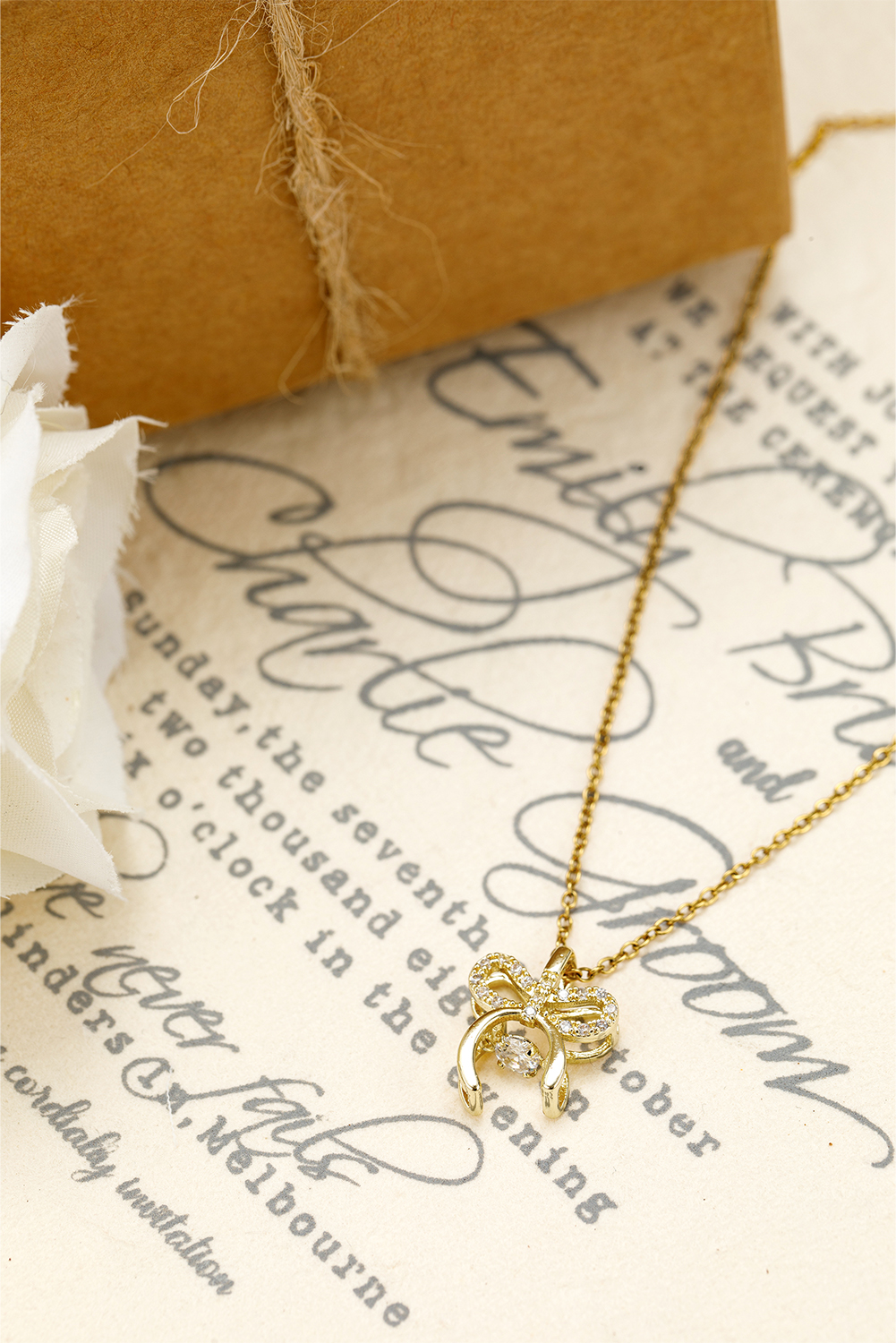 Gold Rhinestone Bow Knot Pendant Plated Alloy Necklace