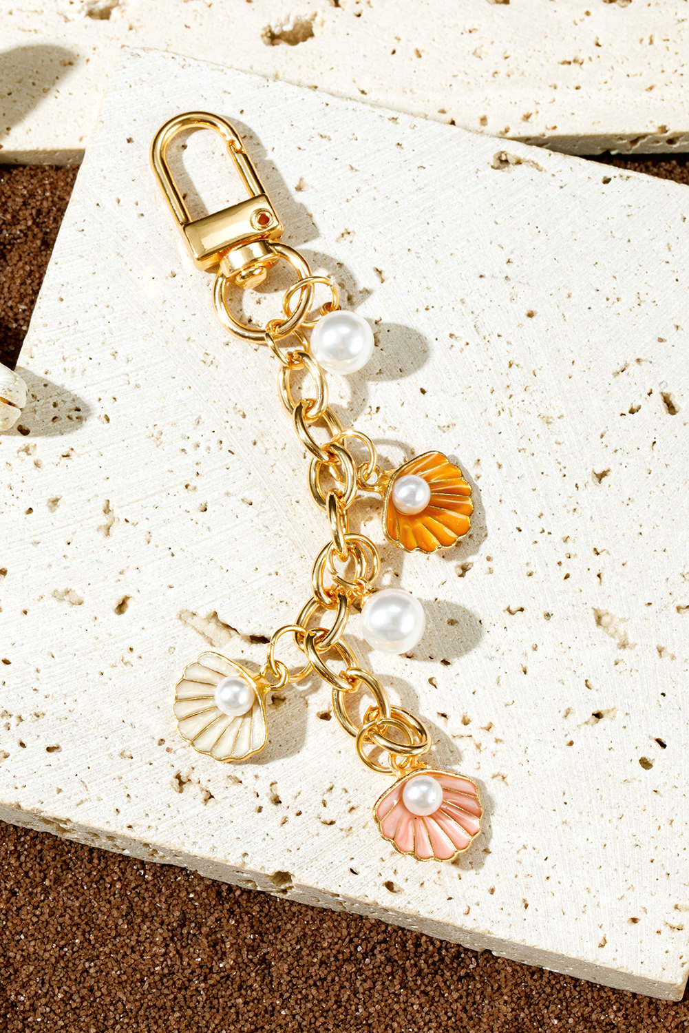 Gold Vacation Shell Pearl Chaining Keychain