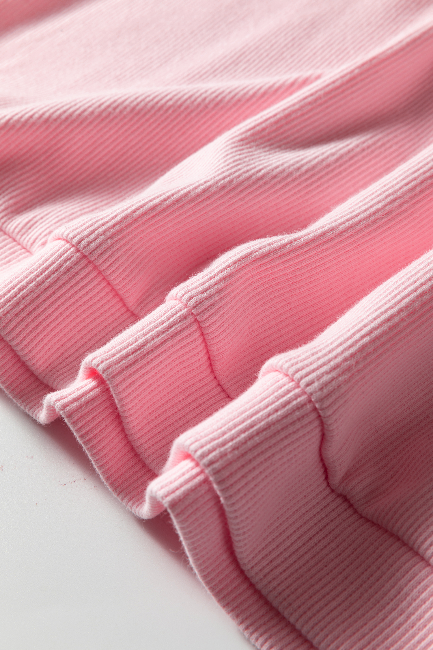 White 3d Ribbed XOXO Heart Embroidered Drop Shoulder Sweatshirt