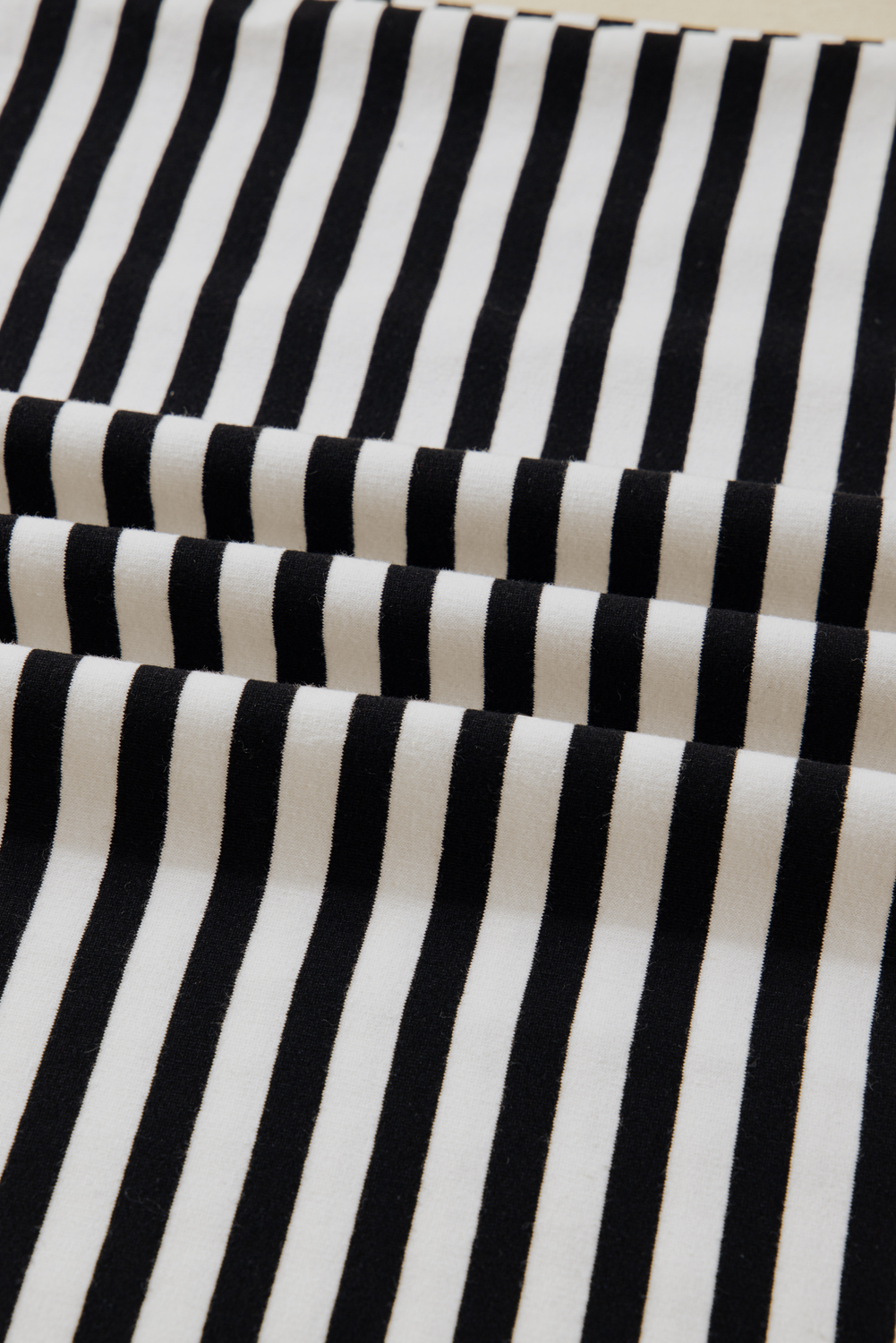 Racing Red Striped Print Drop Shoulder Lace Trim Bracelet Sleeve Loose Top