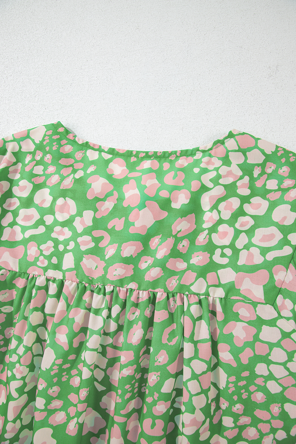Green Abstract Leopard Tied Front Flutter Sleeve Blouse