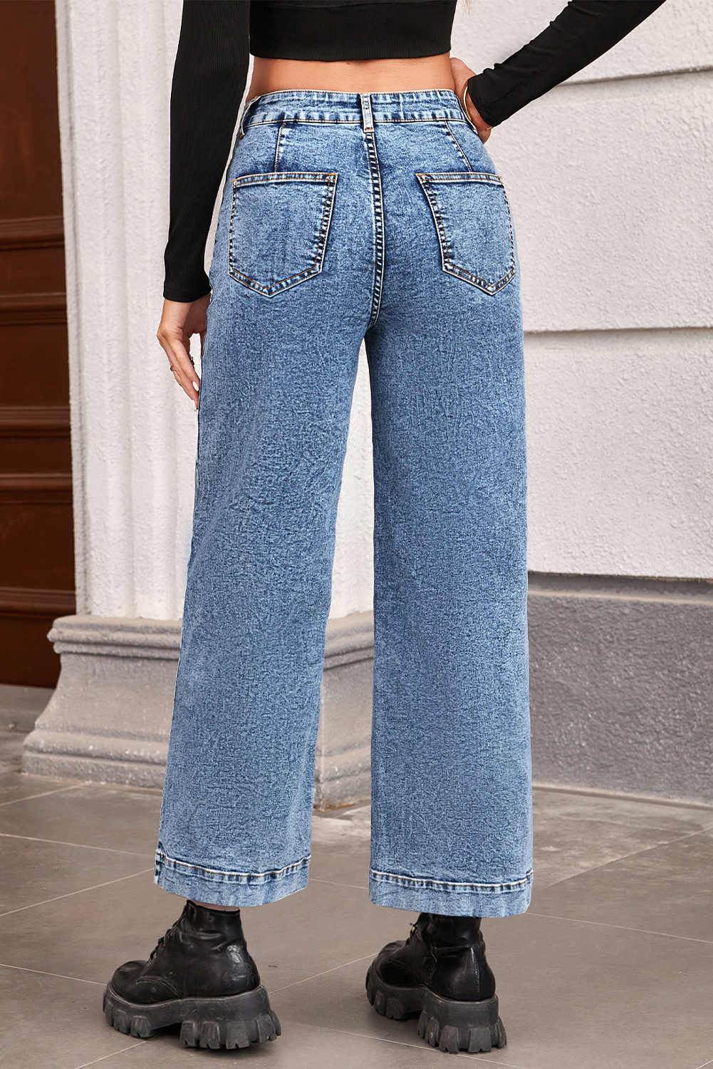Light Blue Chic Patch Pocket Straight Leg Loose Jeans