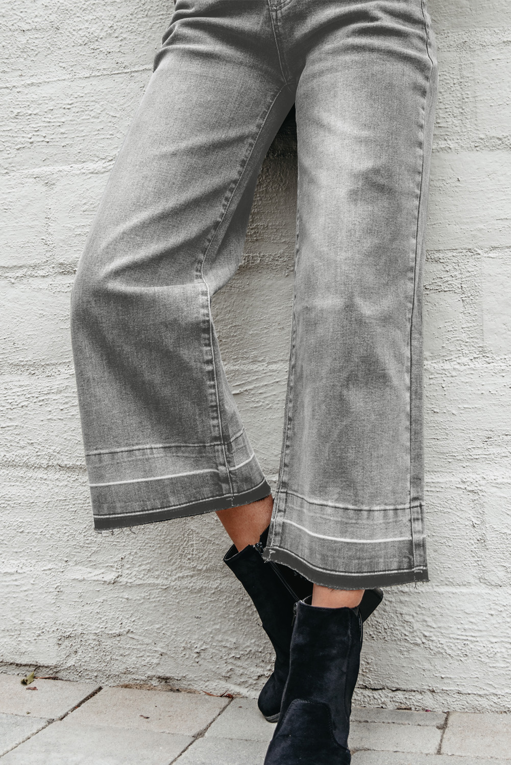 Gray Raw Hem Straight Leg Loose High Waist Jeans