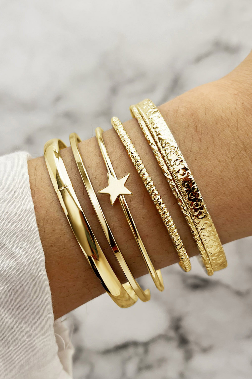 Gold Star Decor Plated Alloy 6pcs Bangle Bracelet