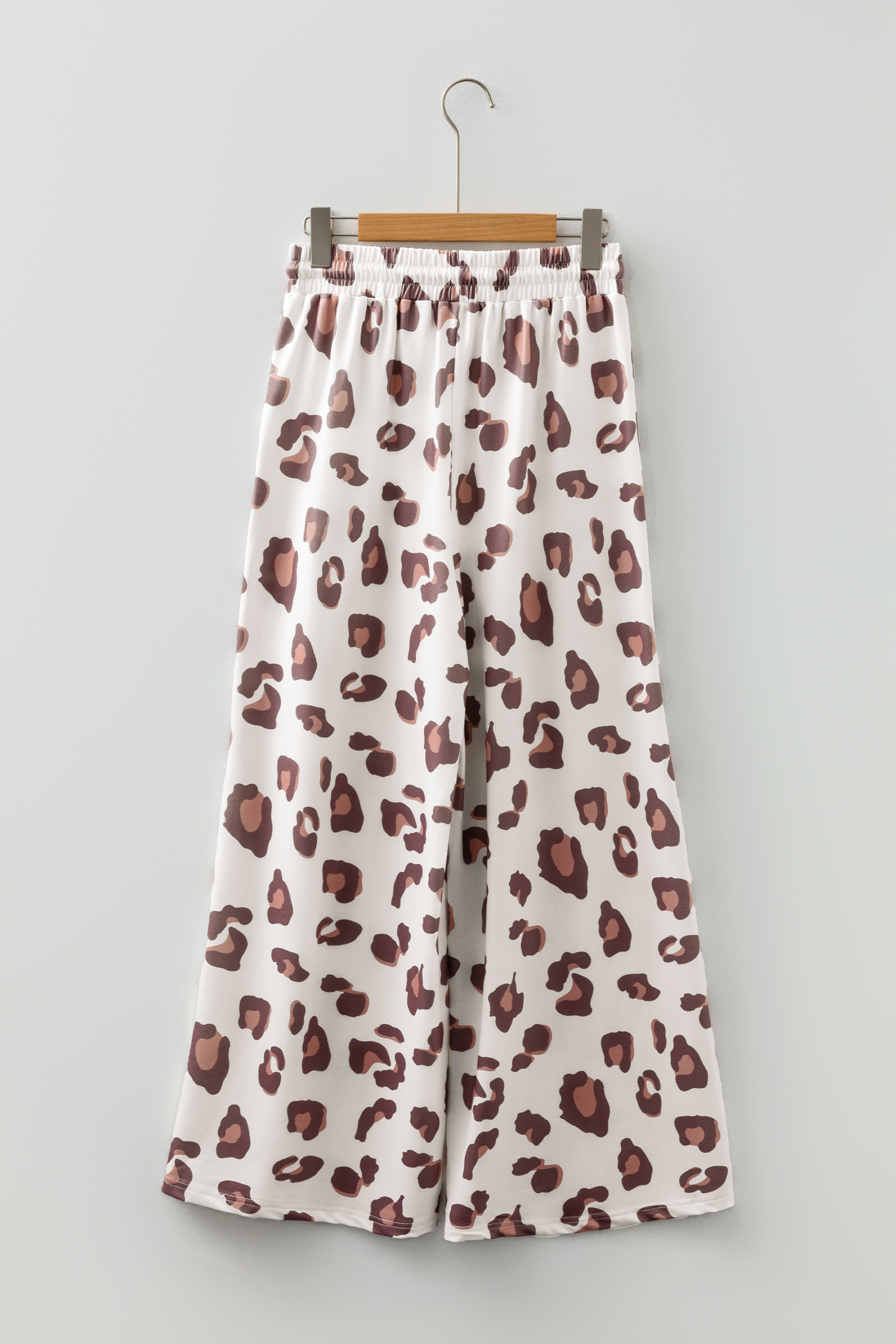 Beige Drawstring Leopard Print Patch Pocket Loose Pants