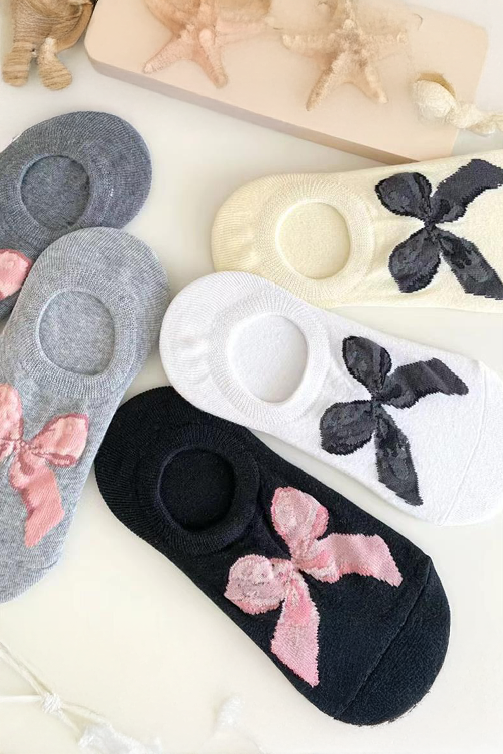 Gray Bow Knot Soft No Show Socks