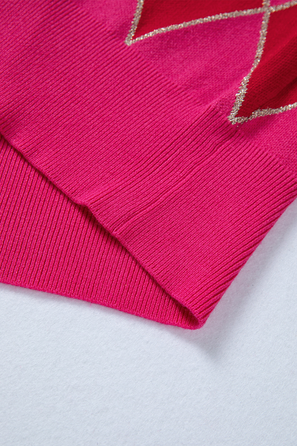 Rose Glitter Trim Rhombus Pattern Knit Sweater Vest