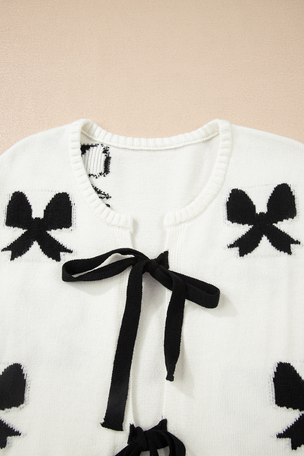 White Lace-up Bow Pattern Sweater Cardigan
